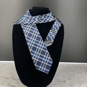 Jones New York Premium Necktie. Blue and Grey Geometric. 8cm